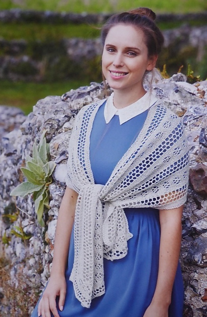 Scarf with Shaped Ends