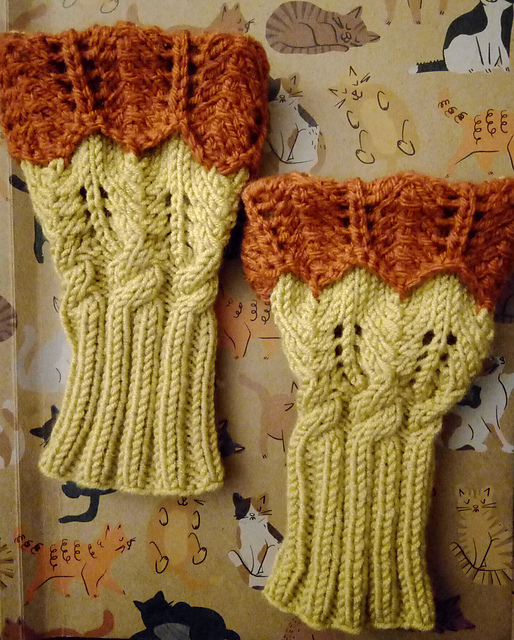 Autumn Wrist Warmers