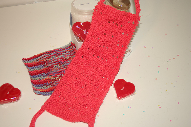 Lacy Hearts Allover