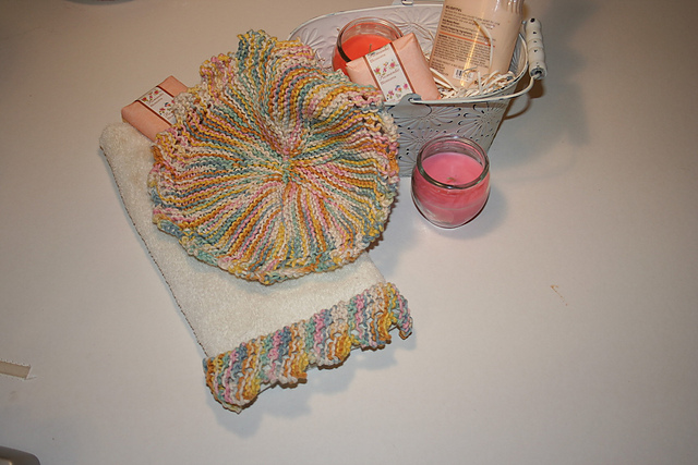 Lace Bath Ensemble