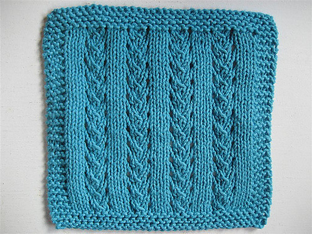 Column Lace Cloth