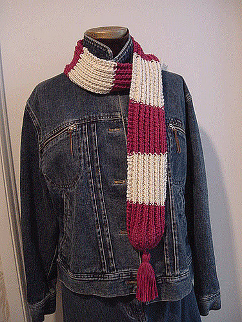 Collegiate Ribbed Scarf