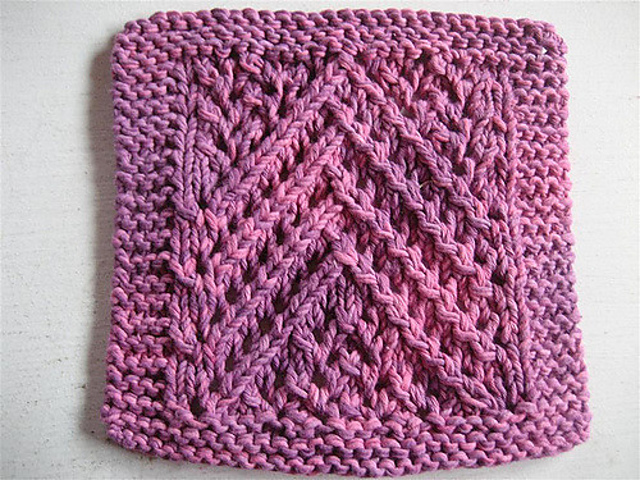 Mountains and Rivers Eyelet