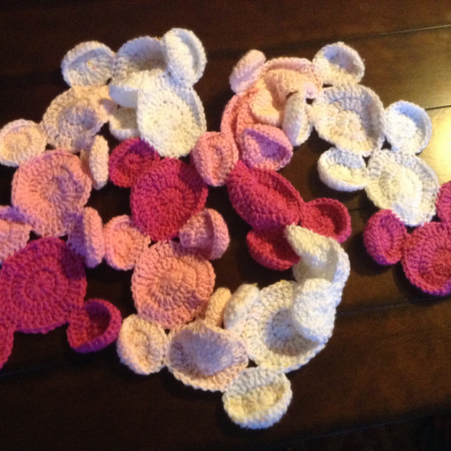 Mickey Icon Scarf