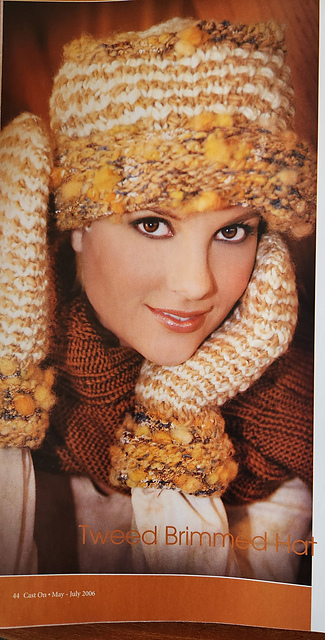 Tweed Brimmed Hat and Mitten Set