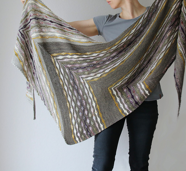 Ravelry: Colorshift pattern by Melanie Berg