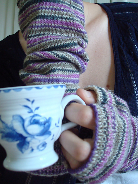 7227 Fingerless Mittens
