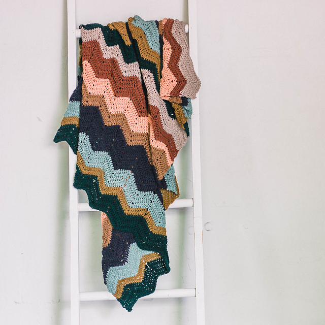 Sandstone Shadows Blanket