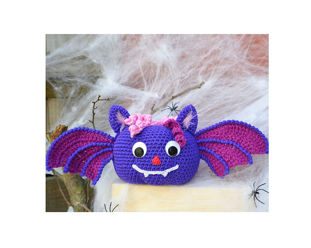 Bat Pumpkin