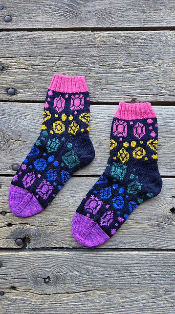 Gemstone Socks