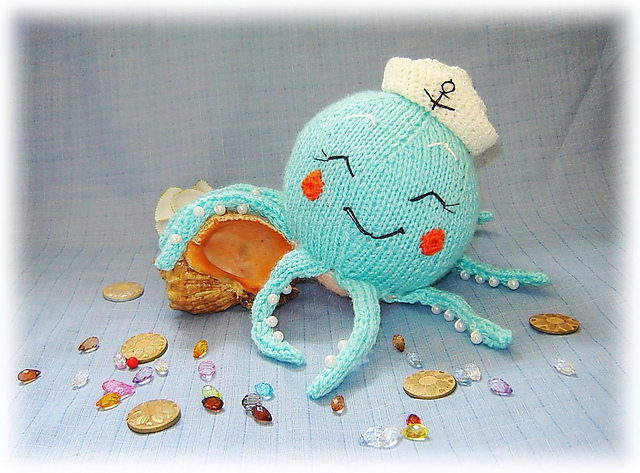 Knitted Octopus sailor