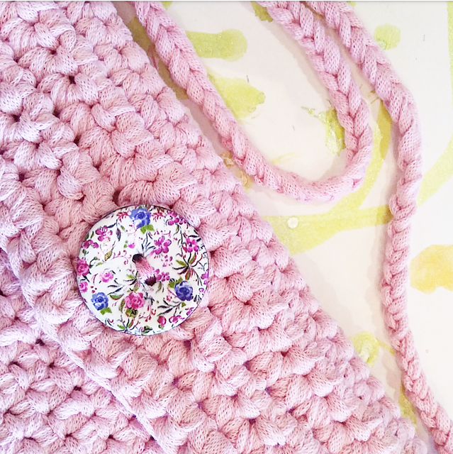 Simply Sweet Crossbody