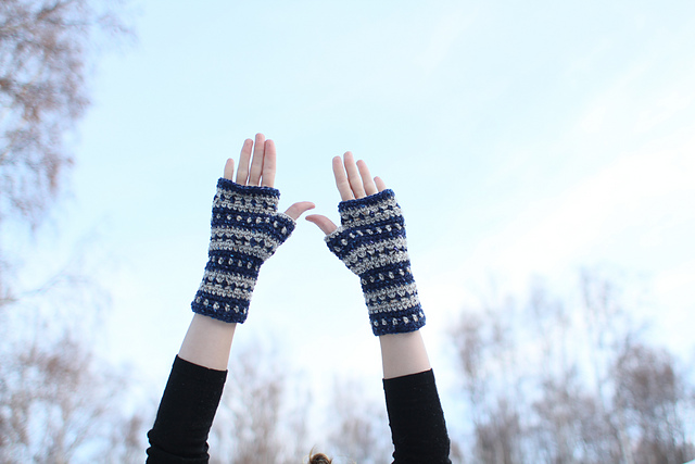 Dotty Hand-warmers