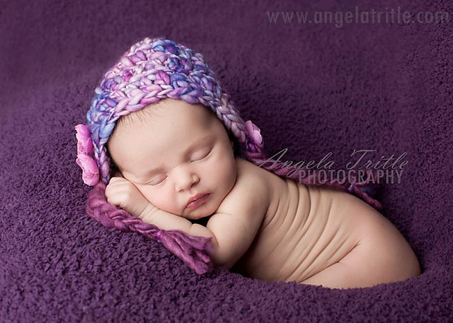 Simple Bonnet (Sizes Newborn to Adult)