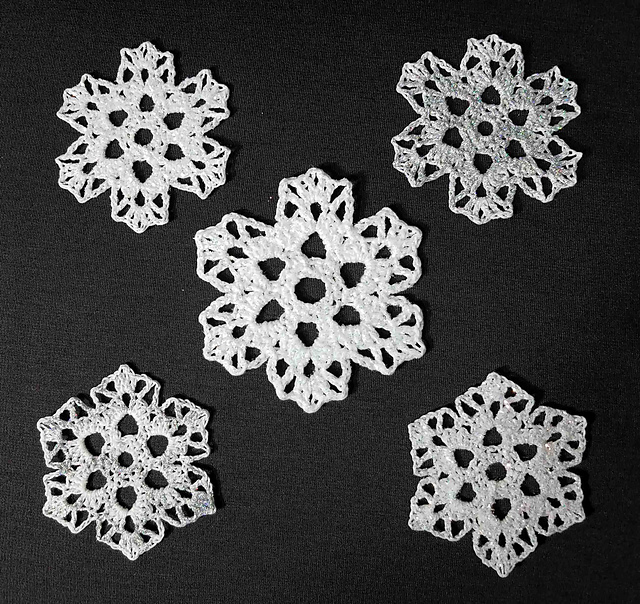 Sparkling Ice Snowflake