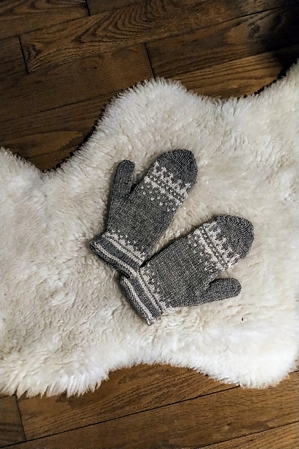 Sackets Harbor Mittens