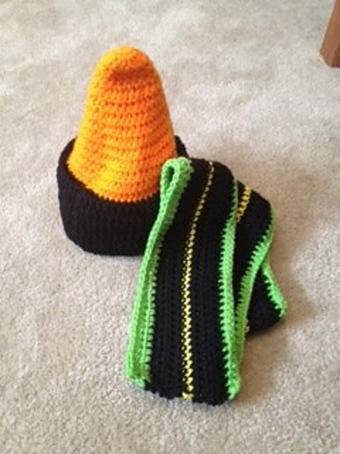Mobile Hat N Scarf
