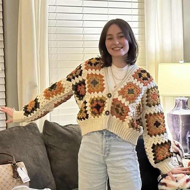 Ravelry: Mammawebb's Crochet Cozy Granny Square Cardigan
