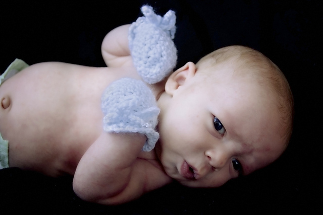 Newborn Mittens