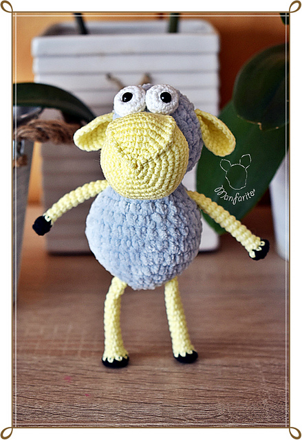 Owieczka/ Sheep