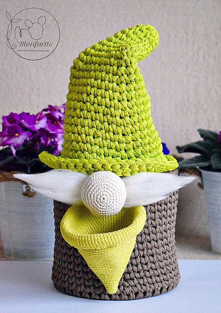 Gnome organizer