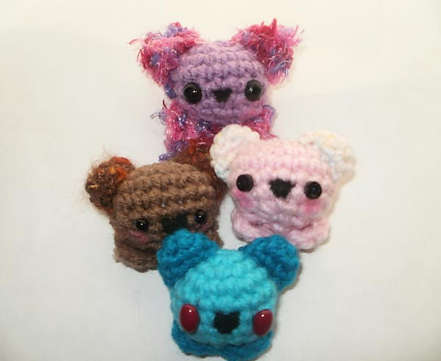 Amigurumi Kawaii Mini Bear-ling plush tiny toy