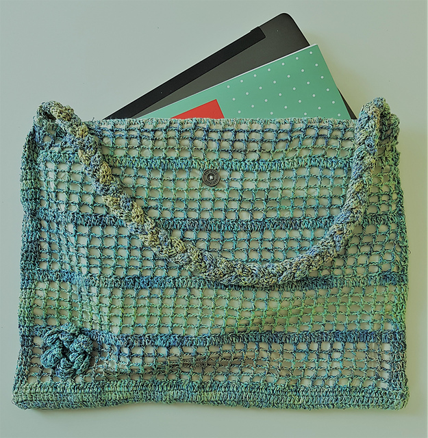 Lined Net Shoulder Bag