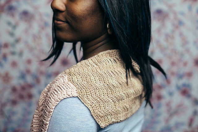 Ahora Scarf