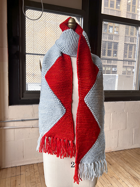 Sawtooth Scarf