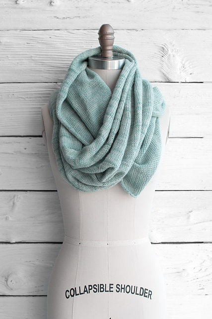 Fino Circle Scarf