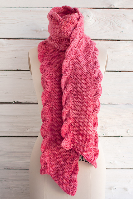 Bias Scarf with Ribbed Cables