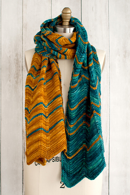 Dentado Scarf