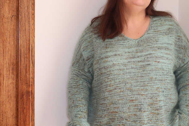Jinshi Fluffy (sweater)
