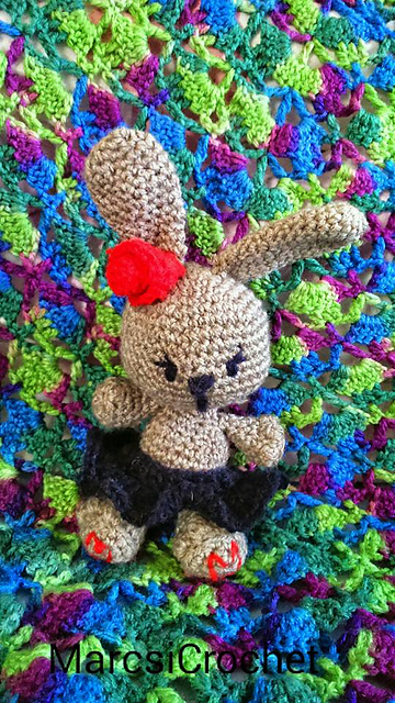 Pretty Rabbit Girl