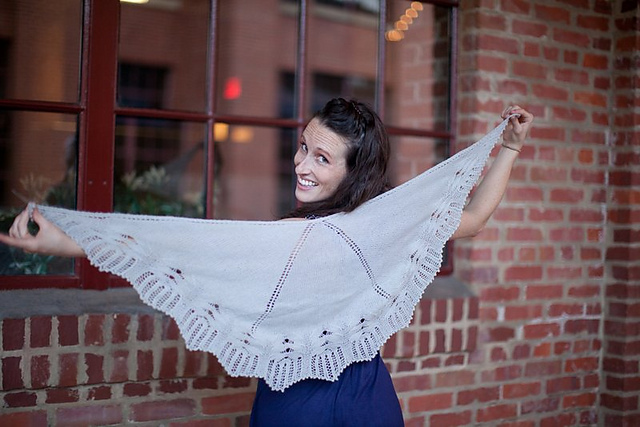 Harrington Shawlette