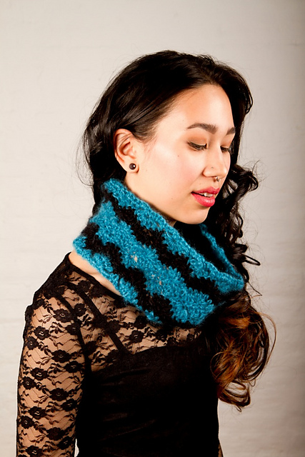 Chevron Shell Cowl