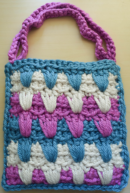 Ravelry: Striped Bag with No-Sew Liner pattern by Marie Segares