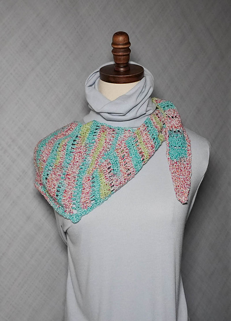 Piraguas Shawl