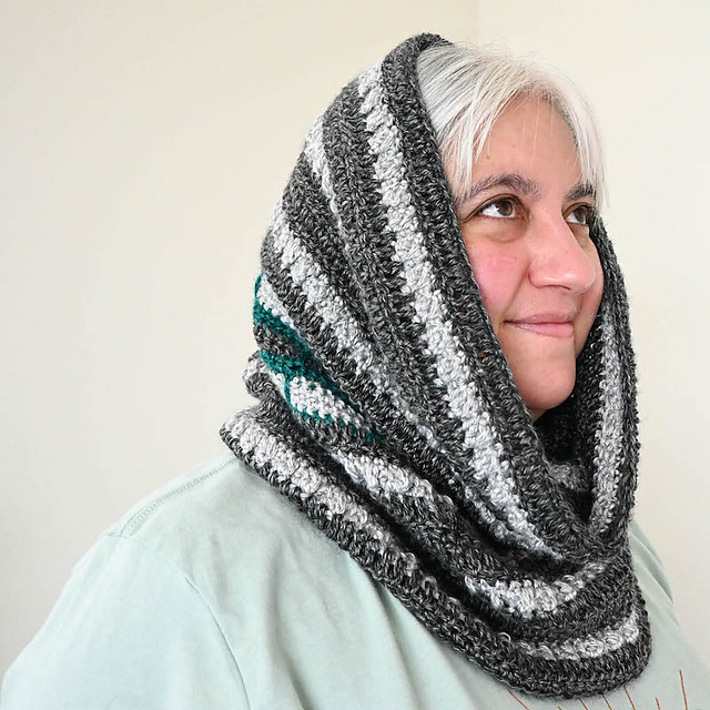 Norma Hooded Cowl