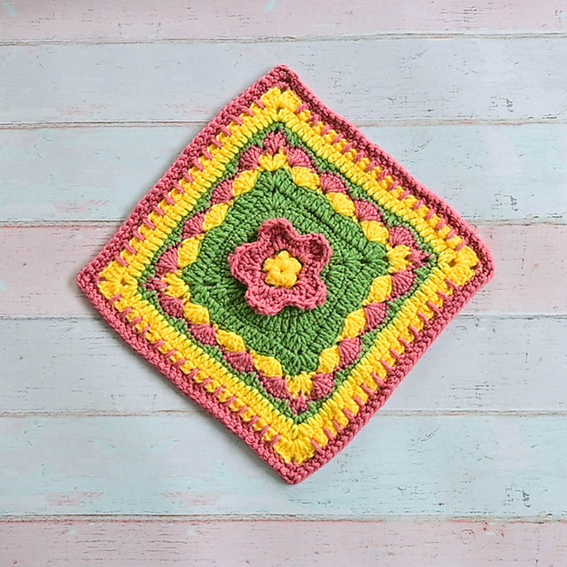 Constance Floral Granny Square