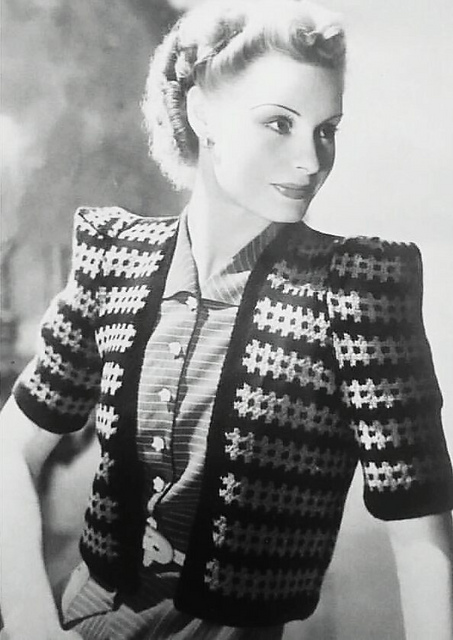 Two-Color Bolero