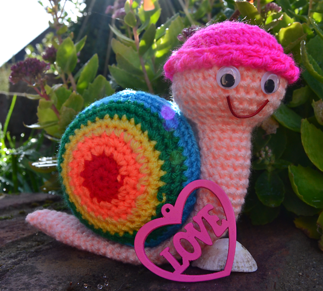 Happy Rainbow Snails