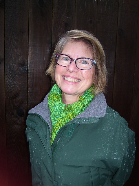 Rasta Gift Cowl