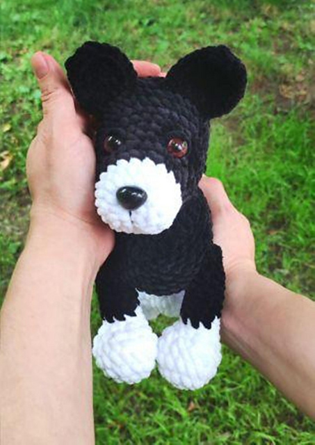 Dog plush toy