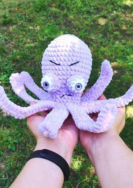 Octopus plush toy