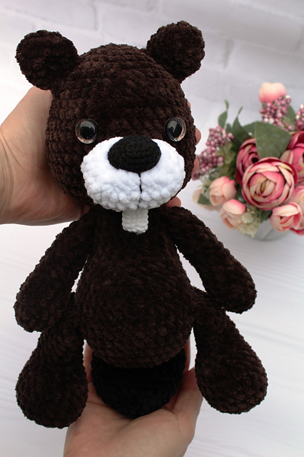 Beaver plush toy