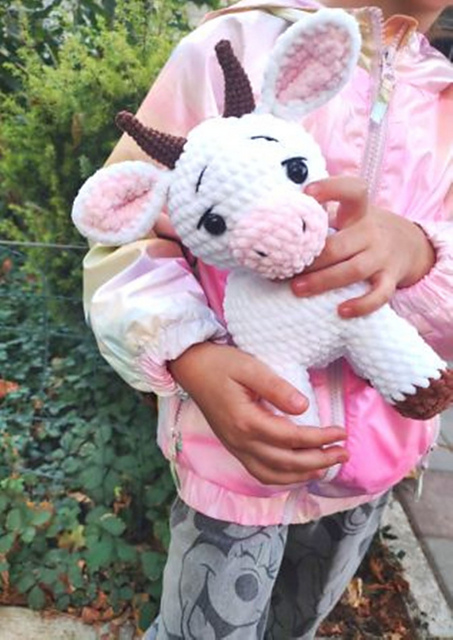 Cow plush toy