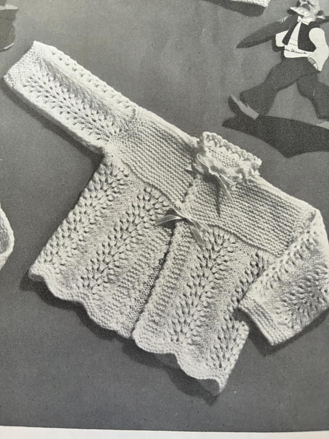 Infant's Knitted Sacque No. 3406