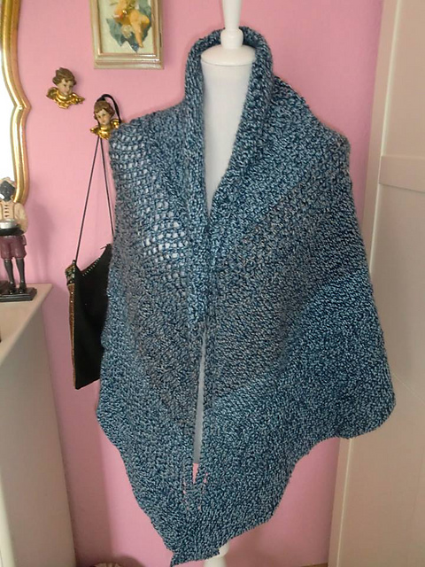 Ma Bender Triangular Shawl