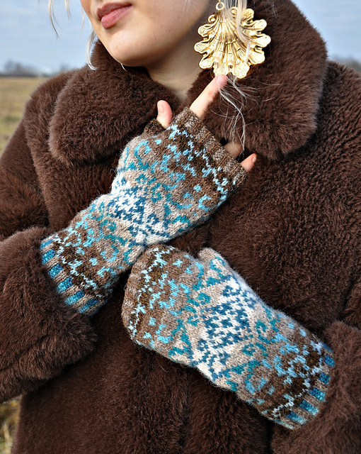Greyhound Fingerless Mittens